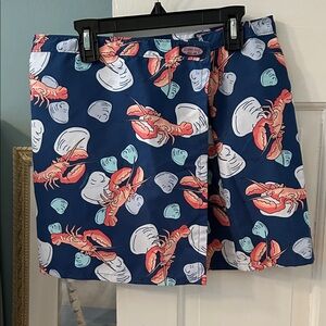Vineyard Vines Lobster Print wrap around mini skirt, L, rare, never worn